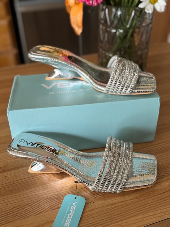 Vepose Shoes - Vepose Silver Beaded Low-Heel Slide Mules